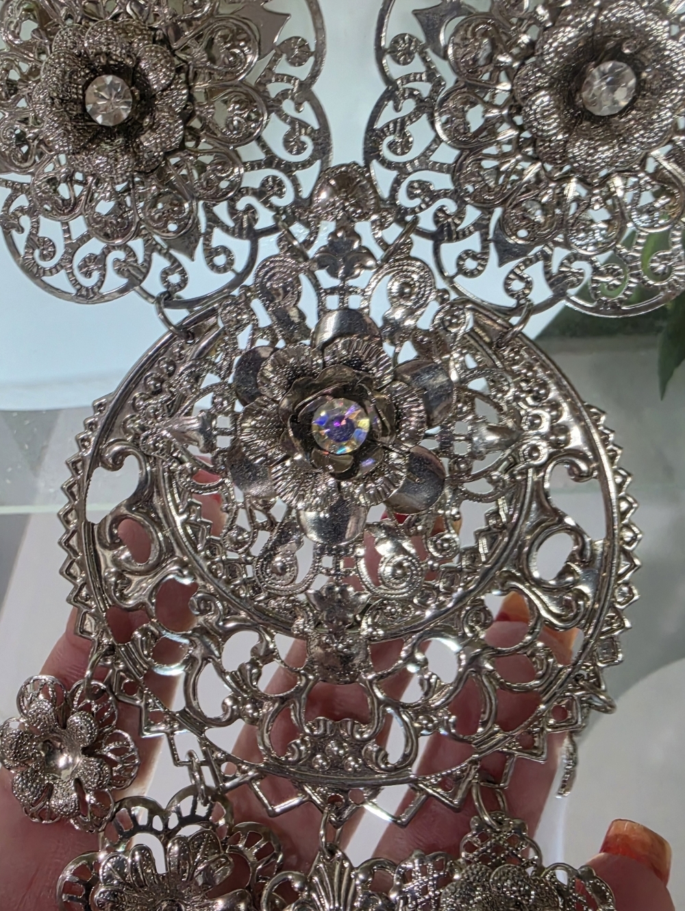 TRUE VINTAGE Silver VICTORIAN Floral Filigree Statement Necklace W AB crystals - Picture 5 of 10